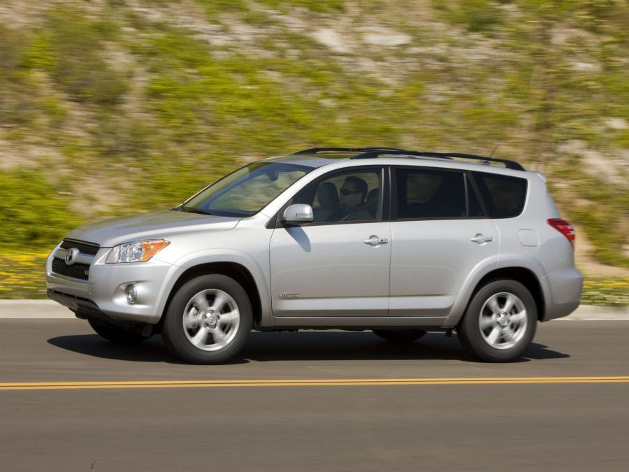  Toyota RAV4 Limited 2008 года  (US) (фото 11 из 17)